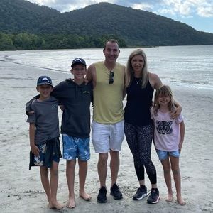 Meet your Posher, Amelia